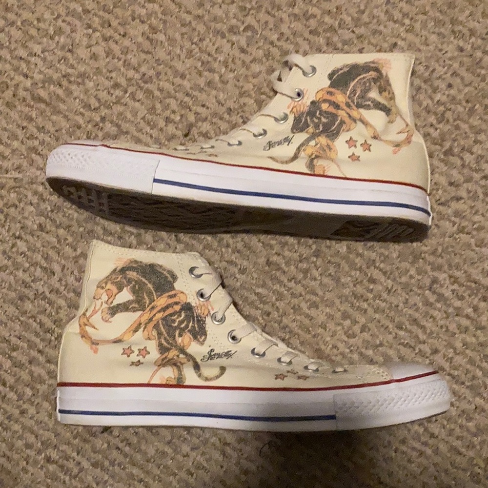 Converse